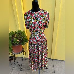 Vintage Floral Summer Dress- Red, Yellow, Green, White. Size 6- Stretchy Waist